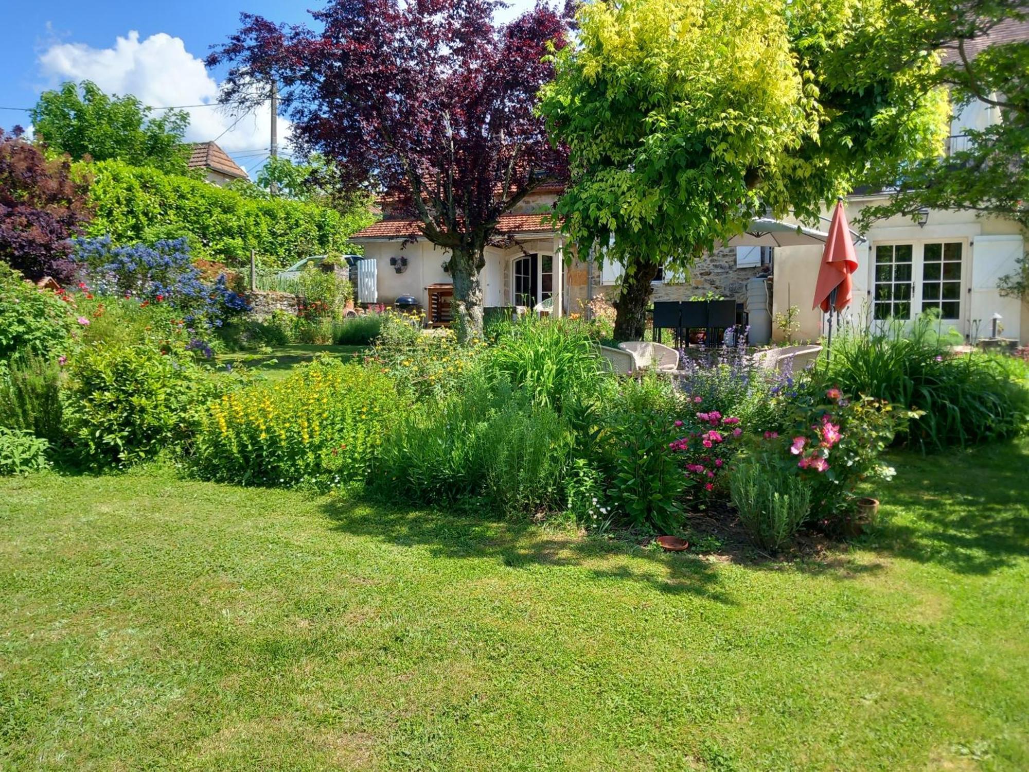 Les Trois Prunelles Saint-Pierre-Toirac Eksteriør bilde